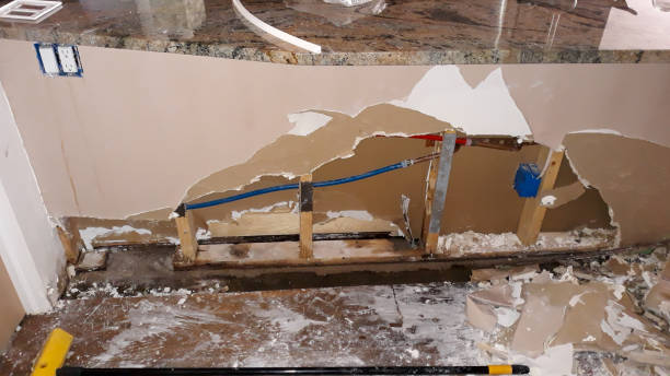 Best Commercial water damage restoration  in Oakwood, OH
